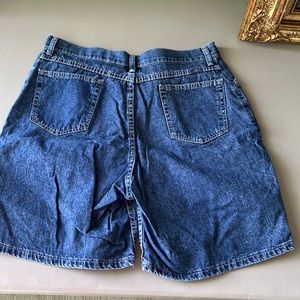 Chic jean shorts